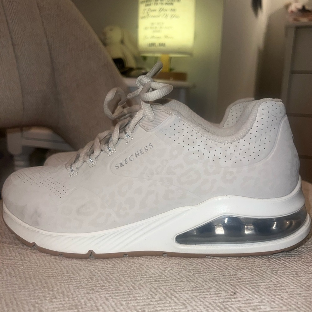 Skechers Women's Cream Cheetah Print Sneakers